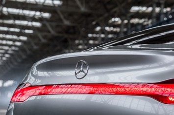 Mercedes-Benz Concept Coupe SUV - Tail Lights