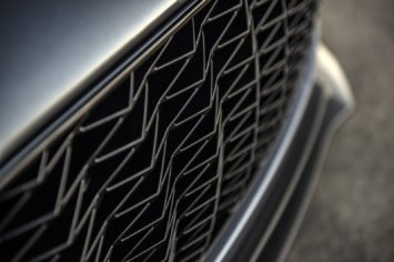 Aston Martin Vanquish Zagato Volante Grille