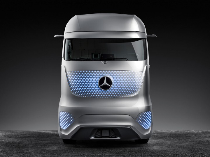 Mercedes-Benz Future Truck 2025 Concept