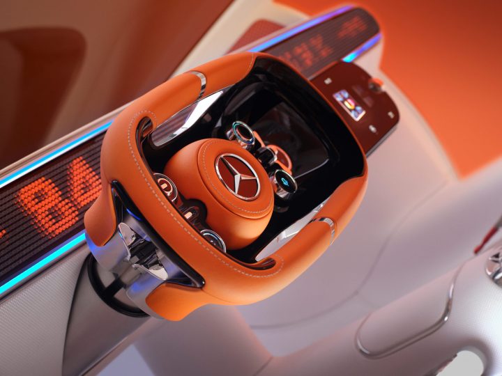 Mercedes-Benz One Eleven Concept Interior Steering Wheel